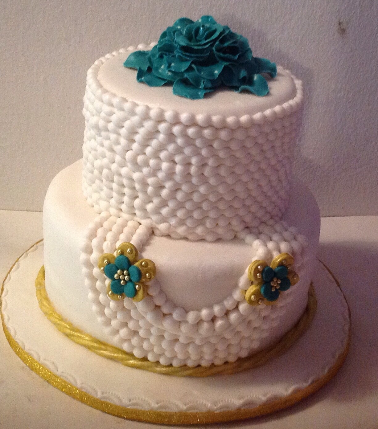 Zinny s Cakes  Cakes  Confectioneries Wedding  Cakes  in 