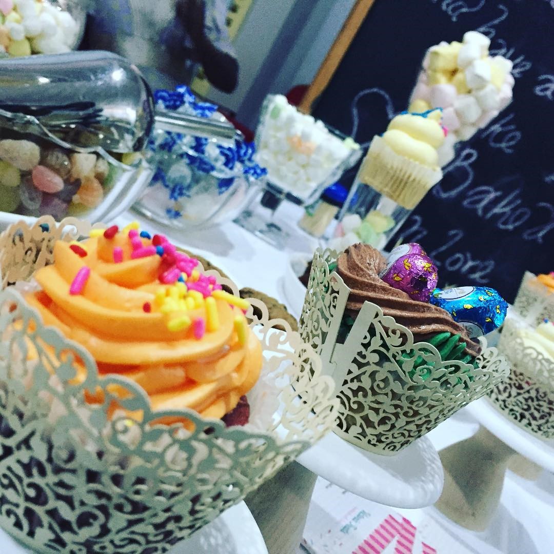 Victoria Treats