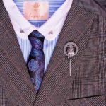 Bronze 'Hand of the King' Brooch - Image 2