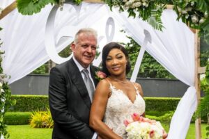 Gladys Wedding iludio1